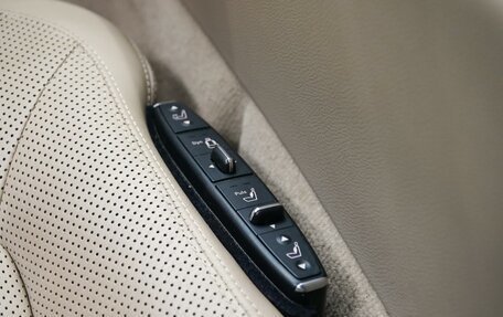 Mercedes-Benz CLS, 2012 год, 2 998 000 рублей, 23 фотография