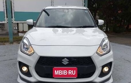 Suzuki Swift V, 2022 год, 959 000 рублей, 2 фотография