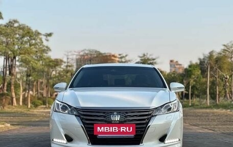 Toyota Crown, 2018 год, 1 929 999 рублей, 2 фотография