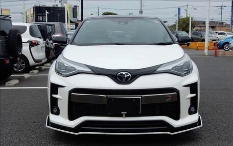Toyota C-HR I рестайлинг, 2021 год, 1 707 000 рублей, 5 фотография