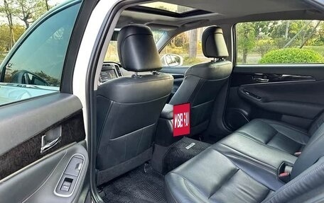 Toyota Crown, 2018 год, 1 929 999 рублей, 14 фотография