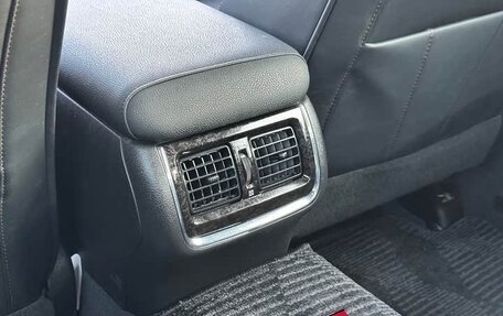 Toyota Crown, 2018 год, 1 929 999 рублей, 21 фотография