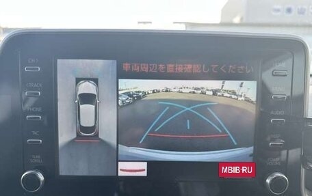 Toyota C-HR I рестайлинг, 2022 год, 1 512 000 рублей, 13 фотография