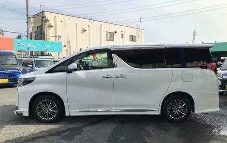 Toyota Alphard III, 2022 год, 3 712 000 рублей, 8 фотография