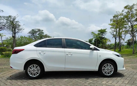 Toyota Vios III, 2021 год, 1 100 000 рублей, 4 фотография