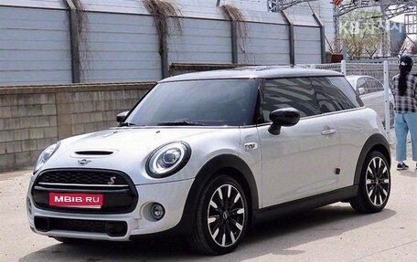 MINI Hatch, 2021 год, 1 915 000 рублей, 1 фотография