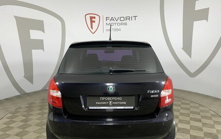 Skoda Fabia II, 2011 год, 749 000 рублей, 3 фотография