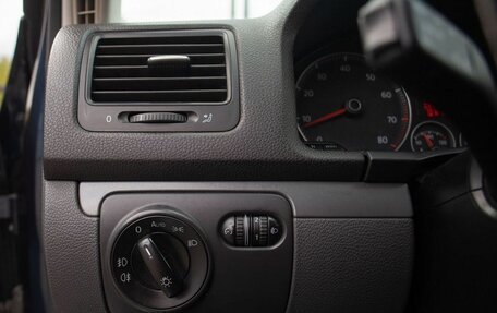 Volkswagen Jetta VI, 2008 год, 730 000 рублей, 33 фотография