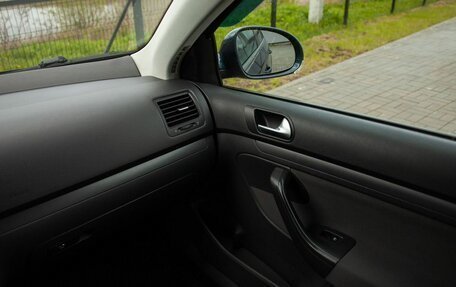 Volkswagen Jetta VI, 2008 год, 730 000 рублей, 34 фотография