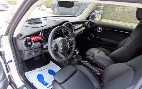 MINI Hatch, 2021 год, 1 915 000 рублей, 6 фотография