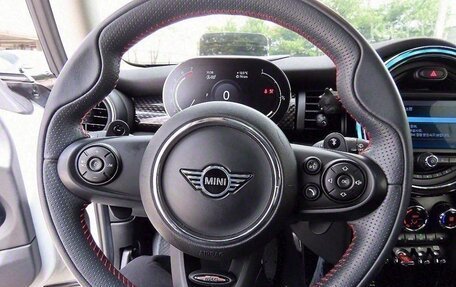 MINI Hatch, 2021 год, 1 915 000 рублей, 7 фотография