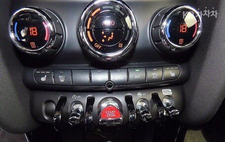 MINI Hatch, 2021 год, 1 915 000 рублей, 14 фотография