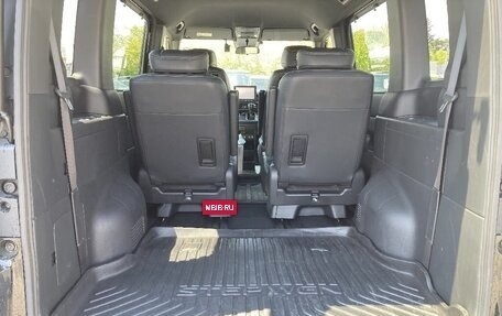 Honda Stepwgn, 2022 год, 2 235 000 рублей, 27 фотография
