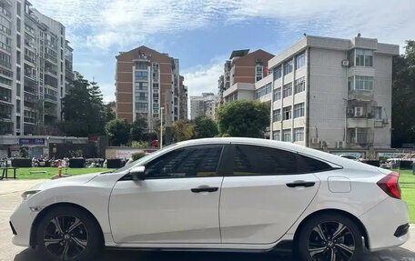 Honda Civic IX, 2020 год, 1 350 000 рублей, 10 фотография