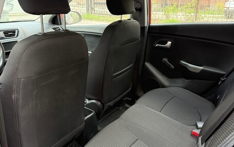 KIA Rio III рестайлинг, 2011 год, 1 350 000 рублей, 8 фотография