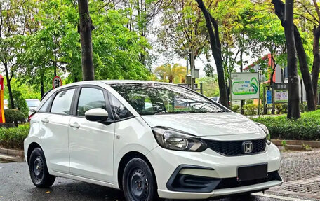 Honda Fit, 2020 год, 1 150 000 рублей, 3 фотография