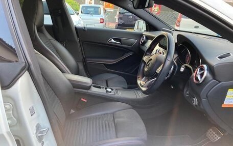 Mercedes-Benz CLA, 2017 год, 1 370 000 рублей, 14 фотография
