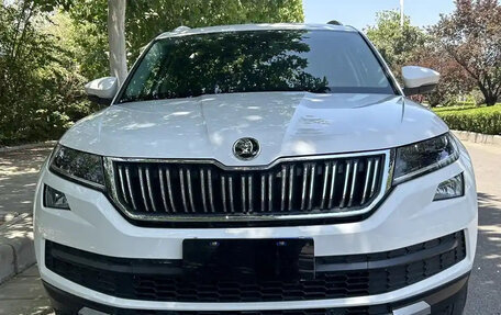 Skoda Kodiaq I, 2022 год, 2 880 011 рублей, 2 фотография