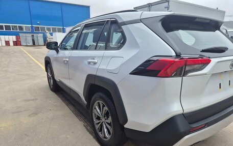 Toyota RAV4, 2025 год, 4 150 000 рублей, 7 фотография