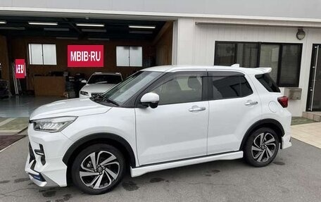 Toyota Raize I, 2022 год, 1 170 000 рублей, 6 фотография