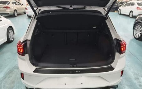 Volkswagen T-Roc I, 2021 год, 1 589 999 рублей, 8 фотография