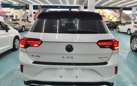 Volkswagen T-Roc I, 2021 год, 1 589 999 рублей, 5 фотография