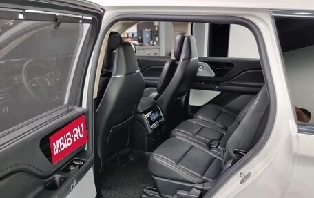 Lincoln Aviator II, 2022 год, 4 449 333 рублей, 15 фотография