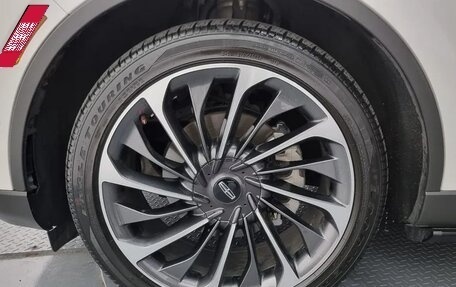 Lincoln Aviator II, 2022 год, 4 449 333 рублей, 20 фотография