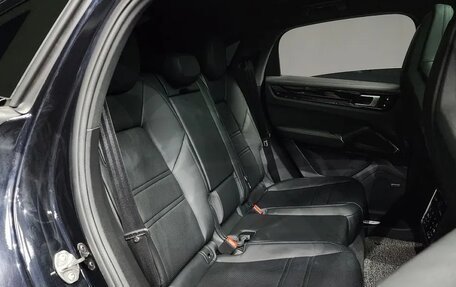 Porsche Cayenne III, 2022 год, 8 312 333 рублей, 16 фотография