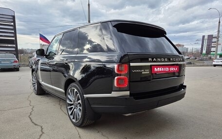 Land Rover Range Rover IV рестайлинг, 2018 год, 5 900 000 рублей, 3 фотография