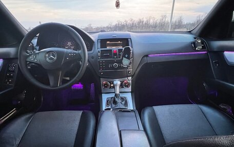 Mercedes-Benz C-Класс, 2008 год, 1 850 000 рублей, 14 фотография