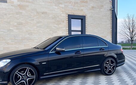 Mercedes-Benz C-Класс, 2008 год, 1 850 000 рублей, 11 фотография