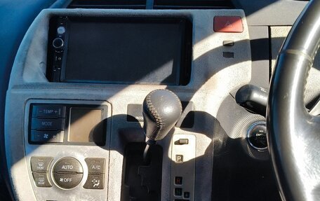 Toyota Ractis I, 2008 год, 597 000 рублей, 7 фотография