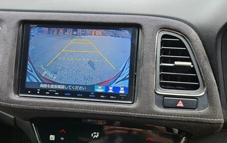 Honda Vezel, 2017 год, 1 300 000 рублей, 10 фотография
