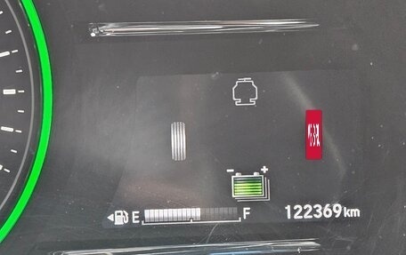Honda Vezel, 2017 год, 1 300 000 рублей, 11 фотография