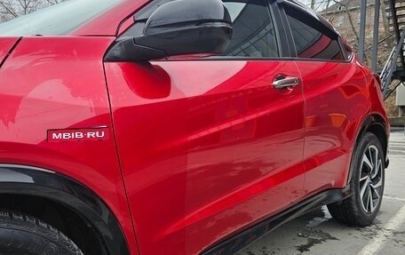 Honda Vezel, 2017 год, 1 300 000 рублей, 14 фотография