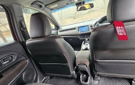 Honda Vezel, 2017 год, 1 300 000 рублей, 24 фотография