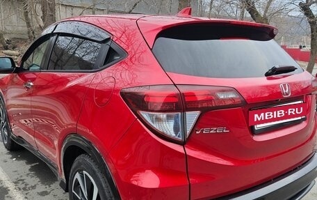 Honda Vezel, 2017 год, 1 300 000 рублей, 18 фотография