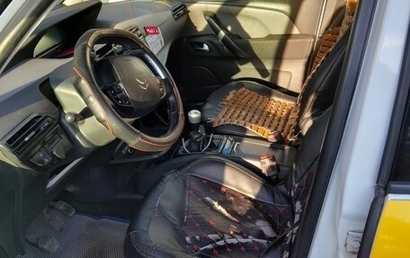 Citroen C4 Picasso II рестайлинг, 2017 год, 830 000 рублей, 5 фотография