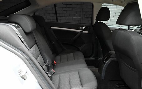 Skoda Octavia, 2012 год, 900 000 рублей, 11 фотография