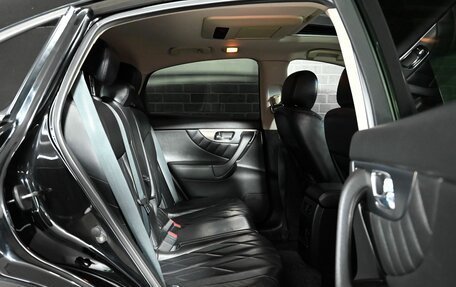 Infiniti FX II, 2009 год, 1 800 000 рублей, 17 фотография