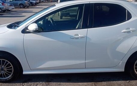 Toyota Yaris, 2020 год, 1 020 000 рублей, 7 фотография