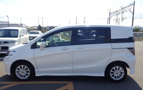 Honda Freed I, 2016 год, 836 000 рублей, 2 фотография