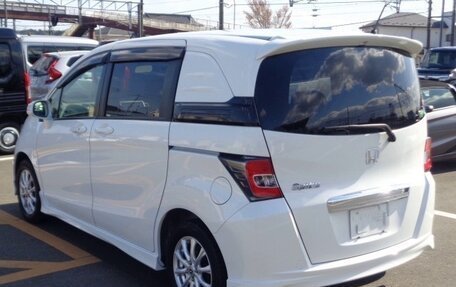 Honda Freed I, 2016 год, 836 000 рублей, 3 фотография