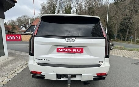 Cadillac Escalade V, 2022 год, 13 640 000 рублей, 5 фотография