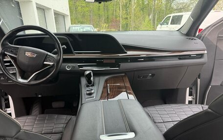 Cadillac Escalade V, 2022 год, 13 640 000 рублей, 11 фотография