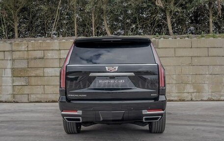 Cadillac Escalade V, 2025 год, 21 080 000 рублей, 12 фотография