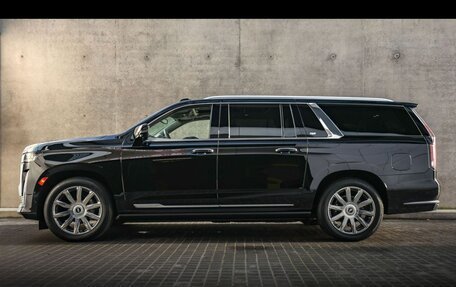 Cadillac Escalade V, 2022 год, 14 910 000 рублей, 4 фотография