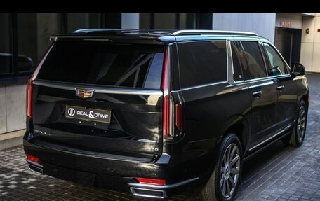 Cadillac Escalade V, 2022 год, 14 910 000 рублей, 7 фотография