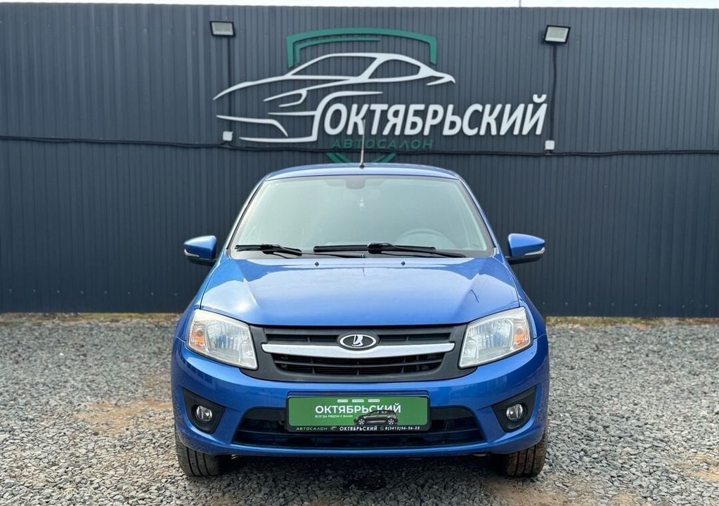 ВАЗ (LADA) Granta I, 2017 год, 699 000 рублей, 2 фотография